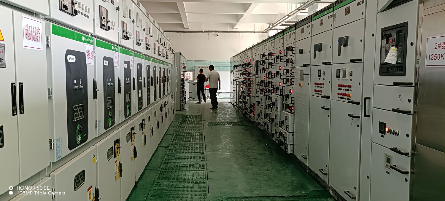 施耐德授權(quán)高低壓開(kāi)關(guān)柜 施耐德授權(quán)高低壓開(kāi)關(guān)柜