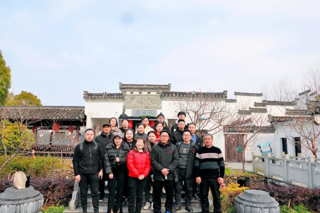 得潤電氣團(tuán)建 得潤電氣團(tuán)建