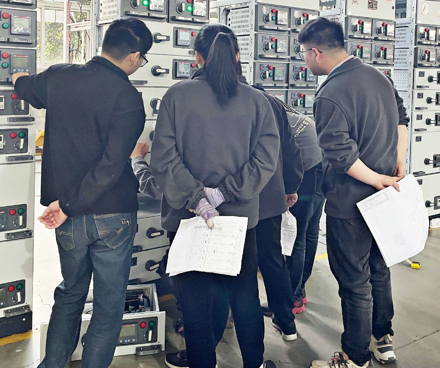 得潤電氣現(xiàn)場調(diào)試 得潤電氣現(xiàn)場調(diào)試