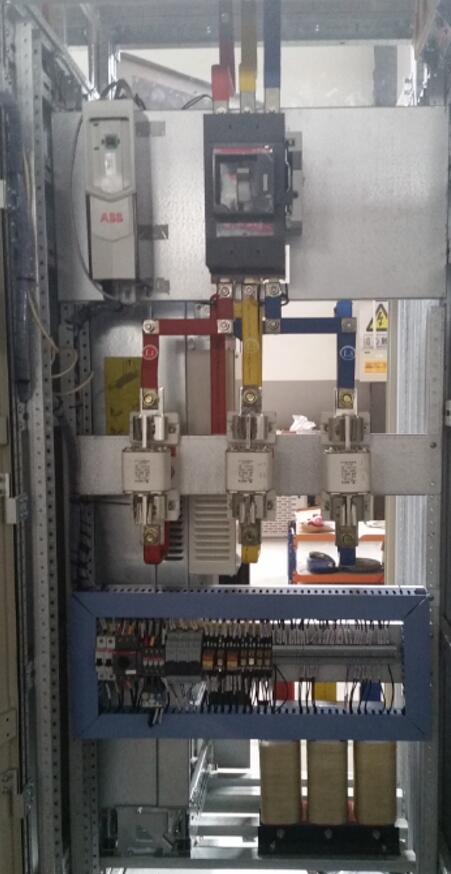 安徽得潤電氣技術(shù)有限公司，主營：高低壓開關(guān)柜，高低壓無功補償柜，消弧消諧裝置，自動化控制系統(tǒng)，綜保、儀表等，全國統(tǒng)一客服熱線：400-0551-777