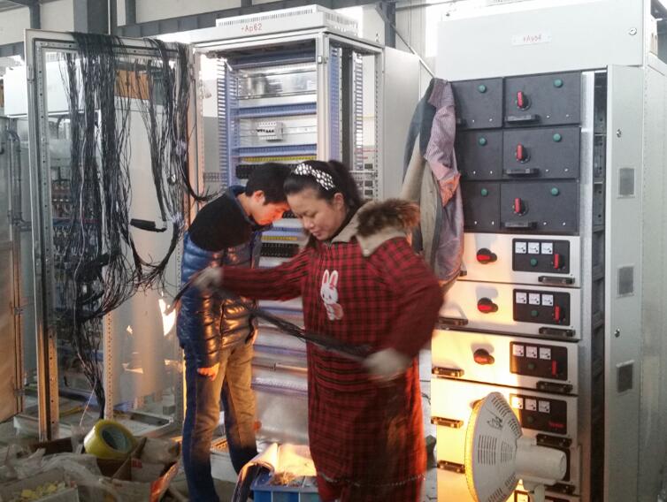 安徽得潤電氣技術(shù)有限公司，主營：高低壓開關(guān)柜，高低壓無功補償柜，消弧消諧裝置，自動化控制系統(tǒng)，綜保、儀表等，全國統(tǒng)一客服熱線：400-0551-777