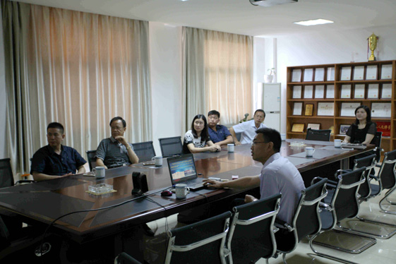 安徽得潤電氣 高低壓開關(guān)柜 控制柜 咨詢熱線4000551777 安徽得潤電氣 高低壓開關(guān)柜 控制柜 咨詢熱線4000551777