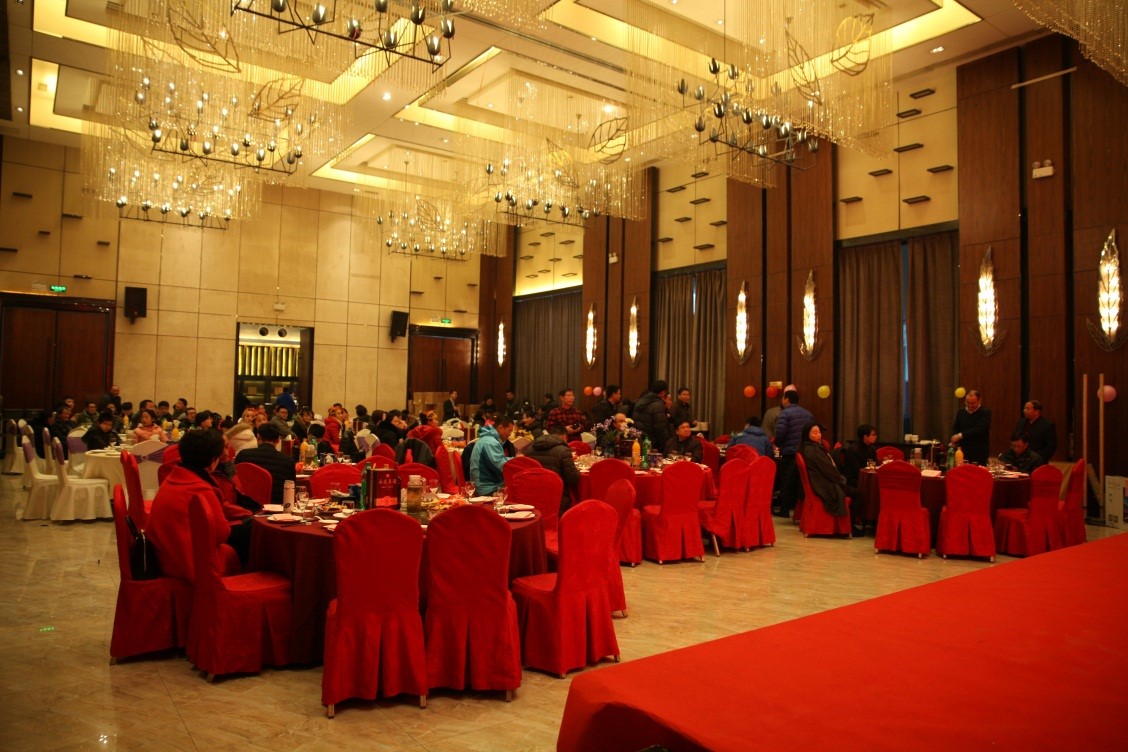 安徽得潤電氣2016迎新晚會(www.5277888.com)全國統(tǒng)一客服熱線:400-0551-777 安徽得潤電氣2016迎新晚會(www.5277888.com)全國統(tǒng)一客服熱線:400-0551-777