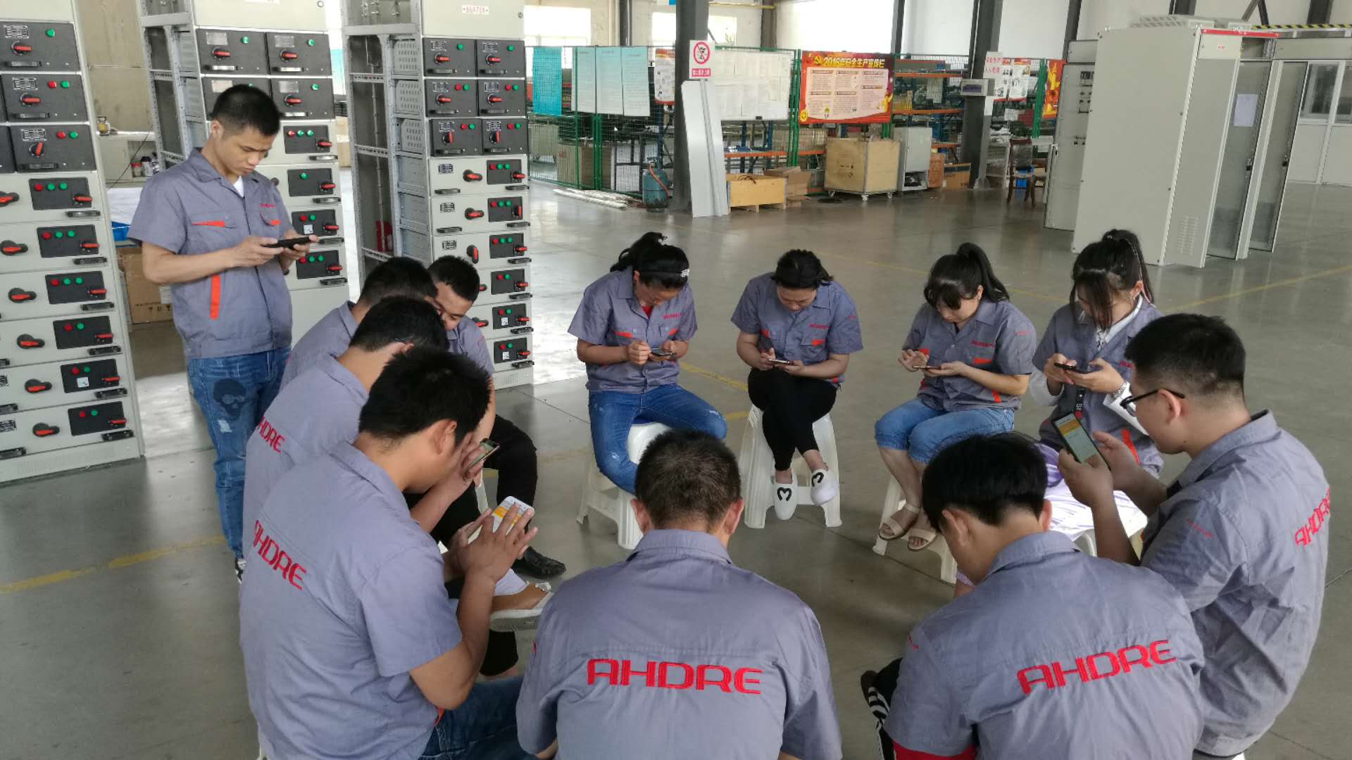 安徽得潤(rùn)電氣 成套高低壓開(kāi)關(guān)柜廠家 電話:400-0551-777 qq:3176885416 安徽得潤(rùn)電氣 成套高低壓開(kāi)關(guān)柜廠家 電話:400-0551-777 qq:3176885416