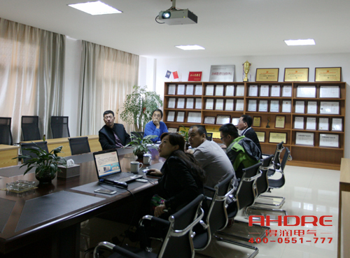 安徽得潤電氣 出口 成套高低壓開關(guān)柜 配電柜 廠家 電話:400-0551-777 qq:3176885416 安徽得潤電氣 出口 成套高低壓開關(guān)柜 配電柜 廠家 電話:400-0551-777 qq:3176885416