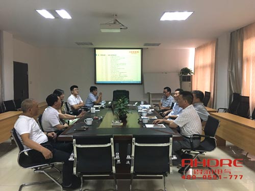 得潤(rùn)電氣 成套高低壓開(kāi)關(guān)柜廠家 無(wú)功補(bǔ)償裝置 配電箱 電話：400-0551-777 qq：3176885416