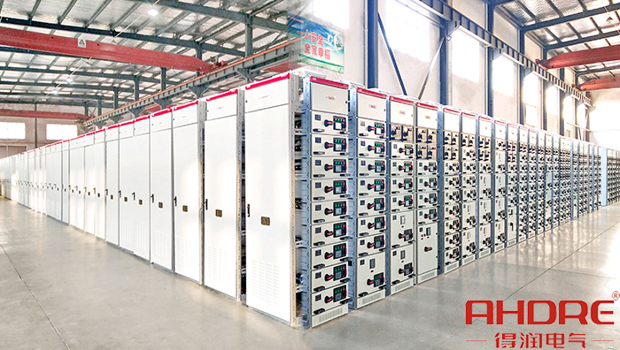 海鹽秦山項(xiàng)目MNS2.0低壓柜實(shí)物圖.jpg 海鹽秦山項(xiàng)目MNS2.0低壓柜實(shí)物圖.jpg