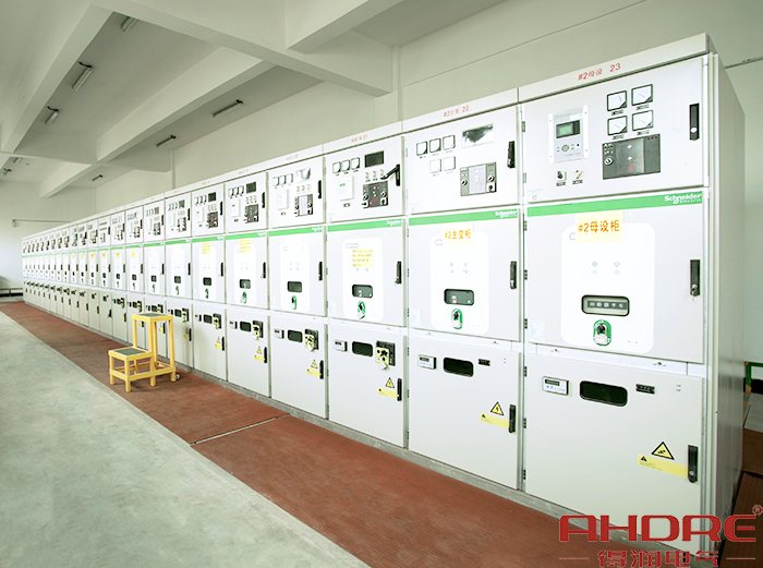 星銳齒輪MVnex高壓柜現(xiàn)場圖1 (2017提供的產(chǎn)品).jpg 星銳齒輪MVnex高壓柜現(xiàn)場圖1 (2017提供的產(chǎn)品).jpg