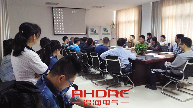 得潤電氣 電氣成套設(shè)備廠家 咨詢熱線:4000551777 QQ:3176885416 得潤電氣 電氣成套設(shè)備廠家 咨詢熱線:4000551777 QQ:3176885416