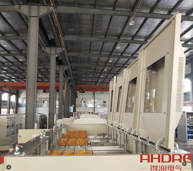 可翻門式頂蓋.jpg 可翻門式頂蓋.jpg