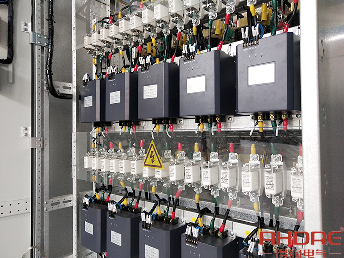 投切開關(guān)的補償方式 投切開關(guān)的補償方式