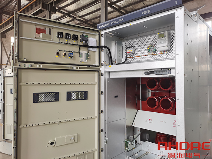 手車室和繼電器室.jpg 手車室和繼電器室.jpg